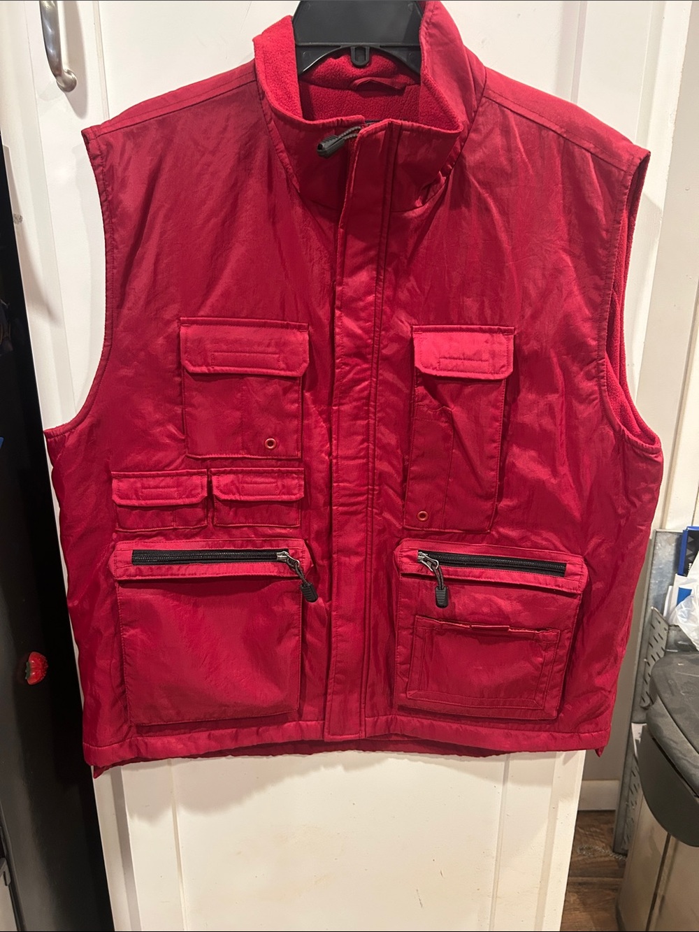 GAP Men's Bright Red Multi-Pocket Utility Vest